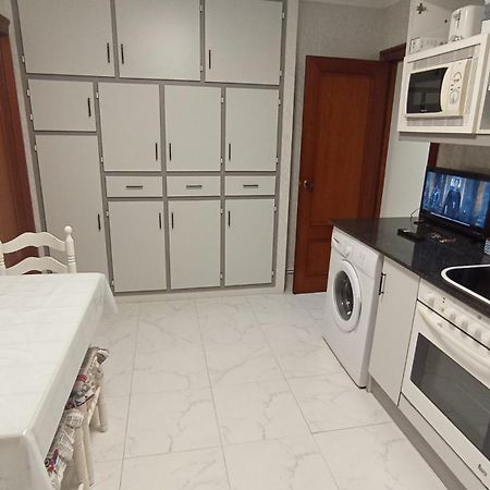 El Trasgu De Laviada A 300M Playa, Puerto, Acuario Apartment Gijon Luaran gambar
