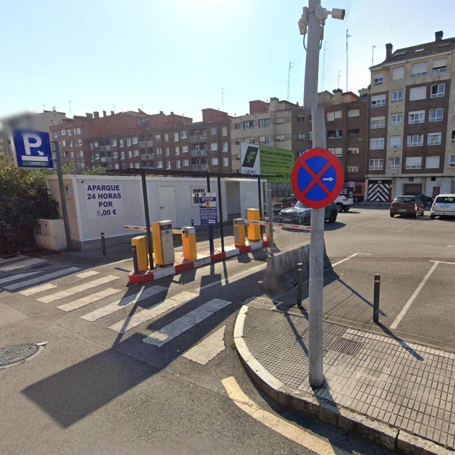 El Trasgu De Laviada A 300M Playa, Puerto, Acuario Apartment Gijon Luaran gambar